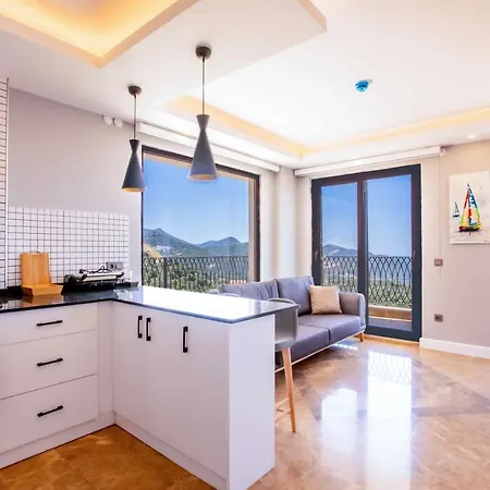 Arya Delux Apartament *