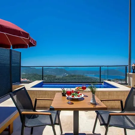 Arya Delux Apartament